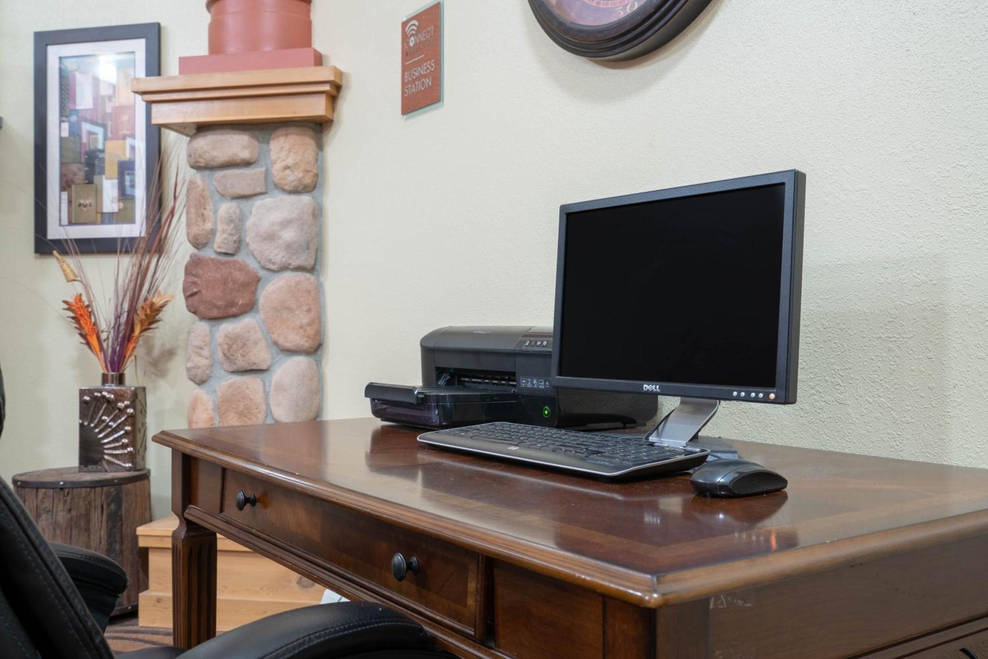 Aspen Hotel Rogers Formerly Americ Inn Екстер'єр фото